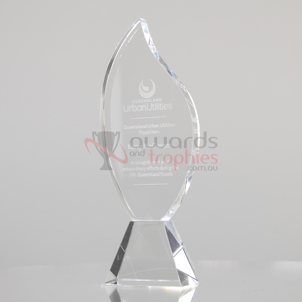 Flame by Rikaro - Handmade Crystal 250mm