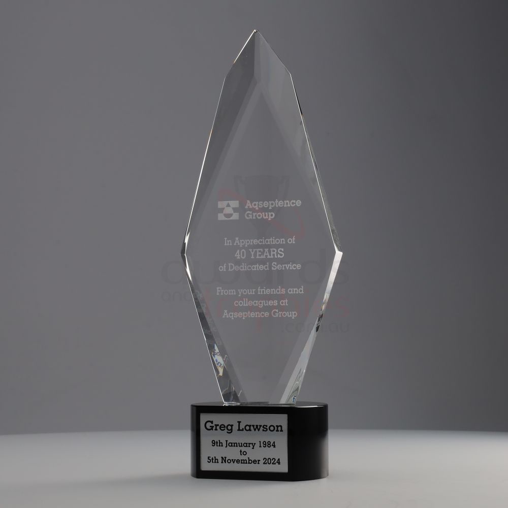 Arrowhead on Black Base 280mm