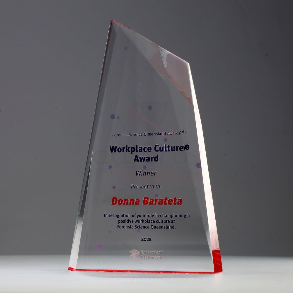 Red Acrylic Charger 175mm